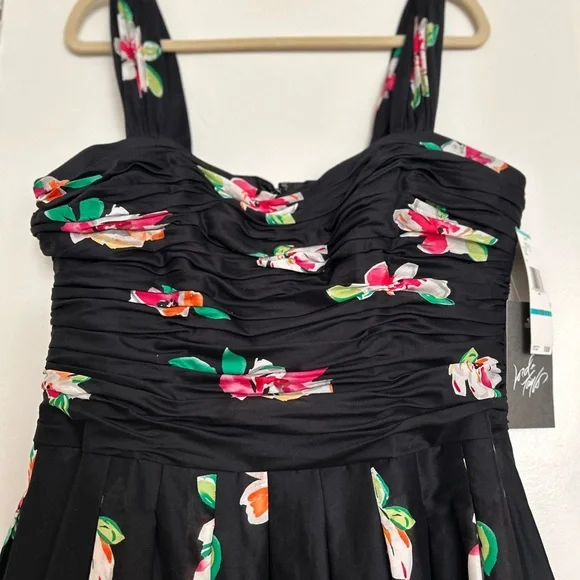 Jones New York Floral Dress with Pleated Ruched Bodice NWT (Size 16) - Picture 5 of 9